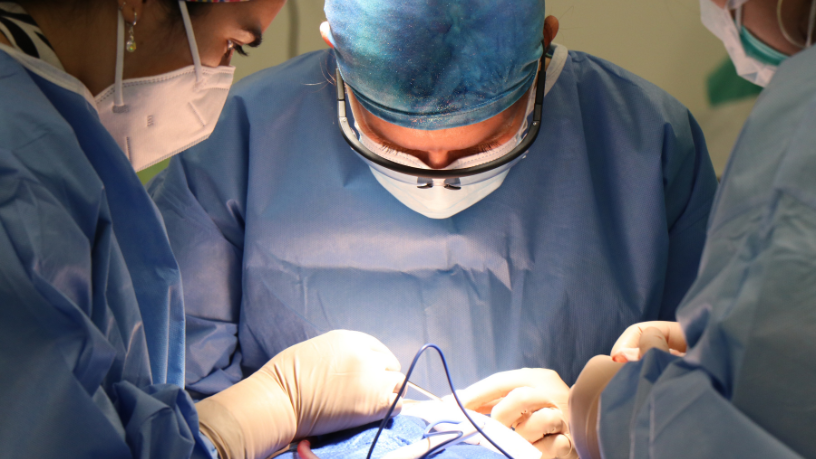 Justiça reconhece direito a cirurgia reparadora mesmo sem cirurgia bariátrica